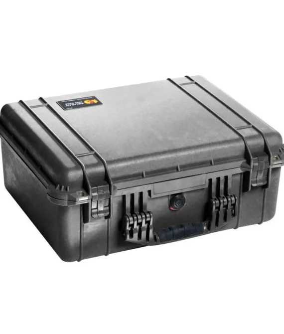 Pelican Protector Case with Divider 1554 WL/WD – Black