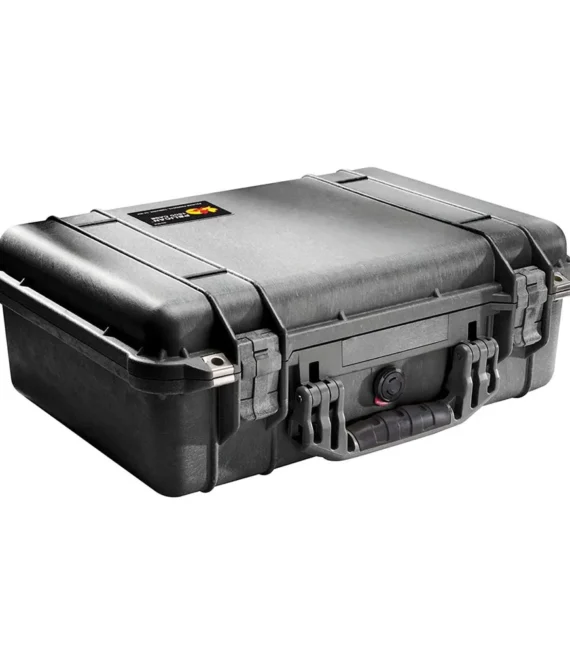 Pelican Protector Case with Foam Divider 1504 WL/WD – Black