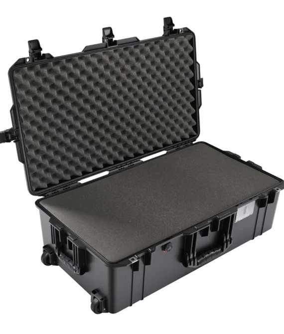 Pelican Air Case 1615 WL/WF – Black